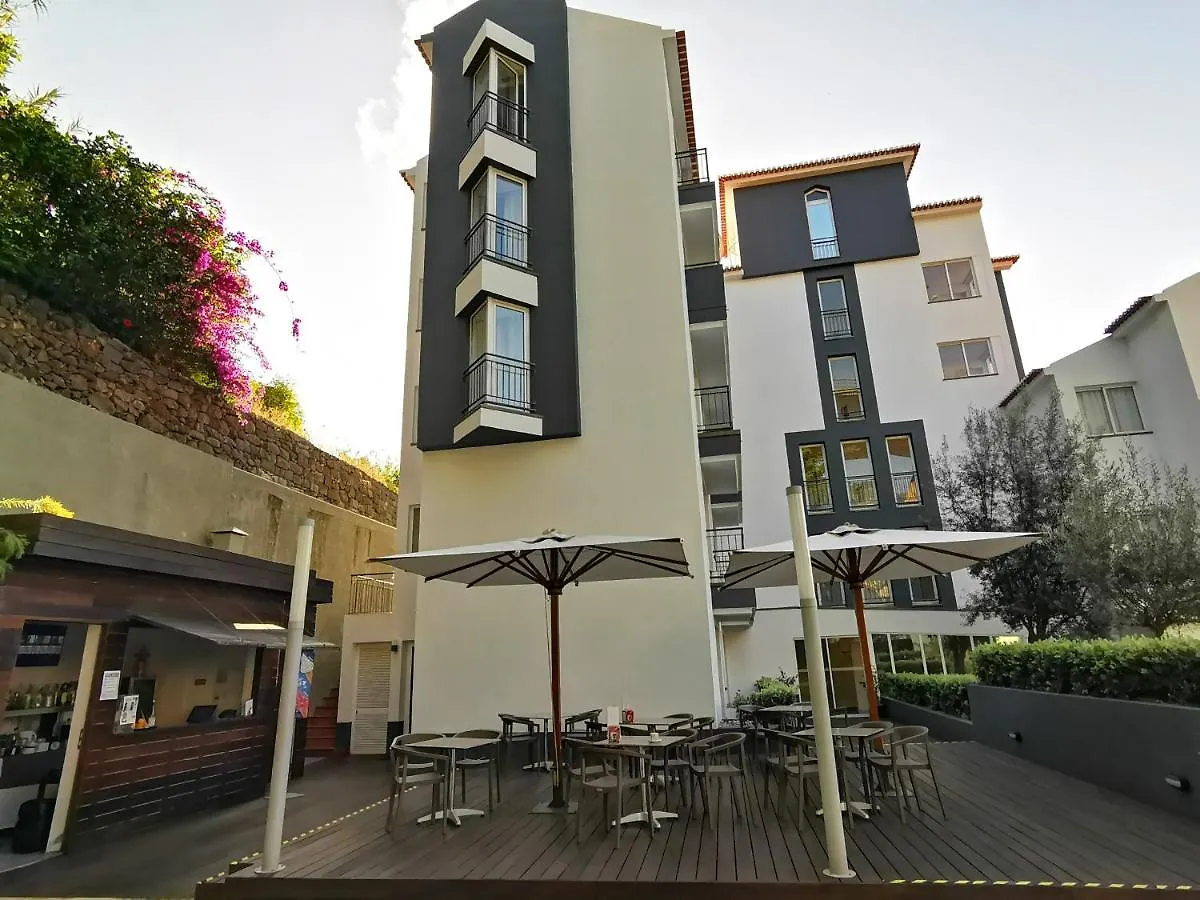 Santa Cruz Village Hotel Portugal